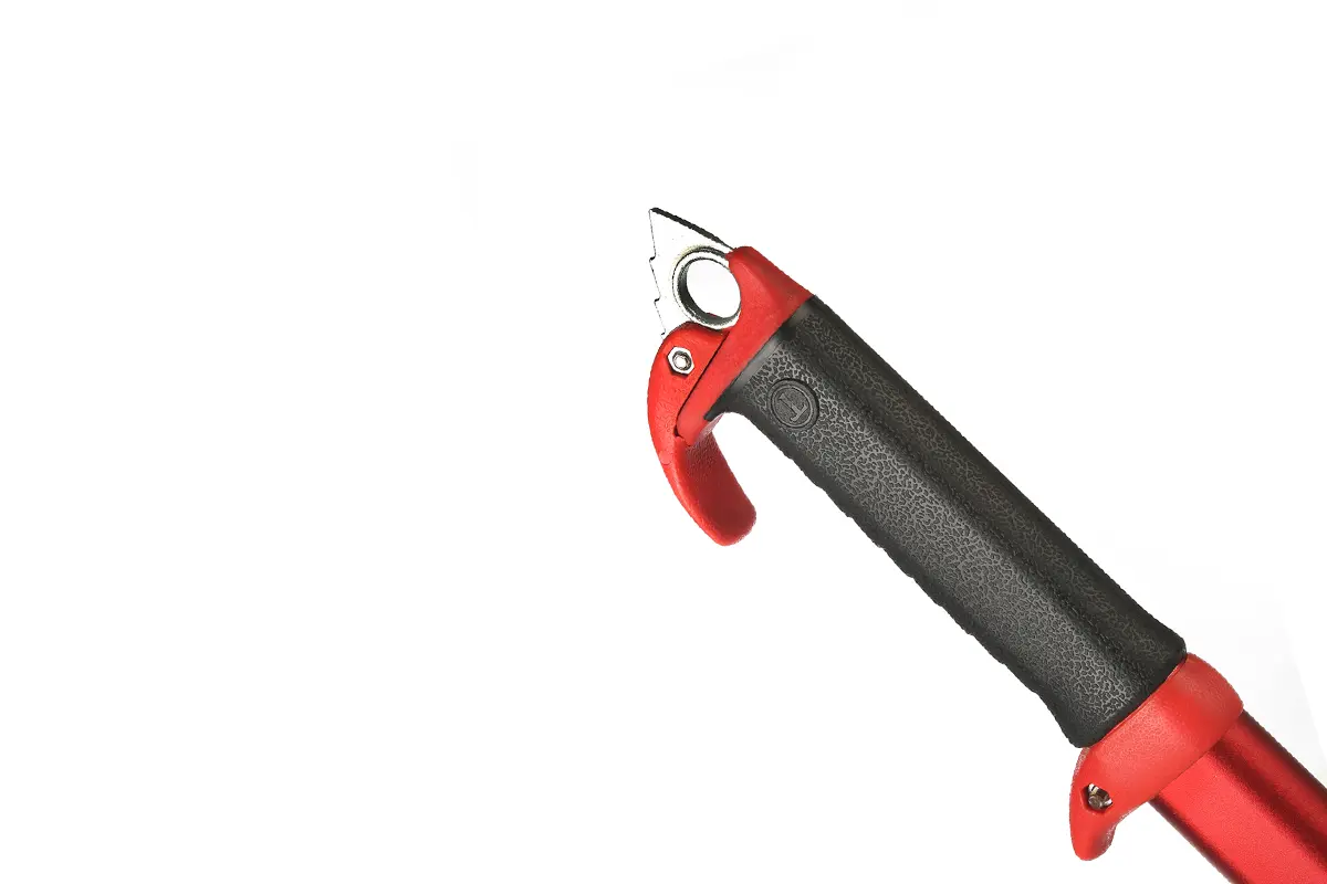 Yakhar Ice Axe
